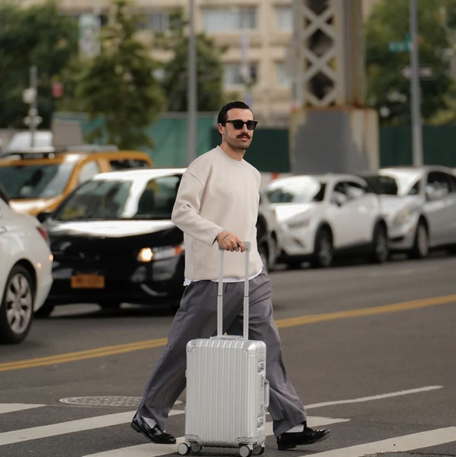Inter Carry-On: Alüminyum Sürüm Altın
