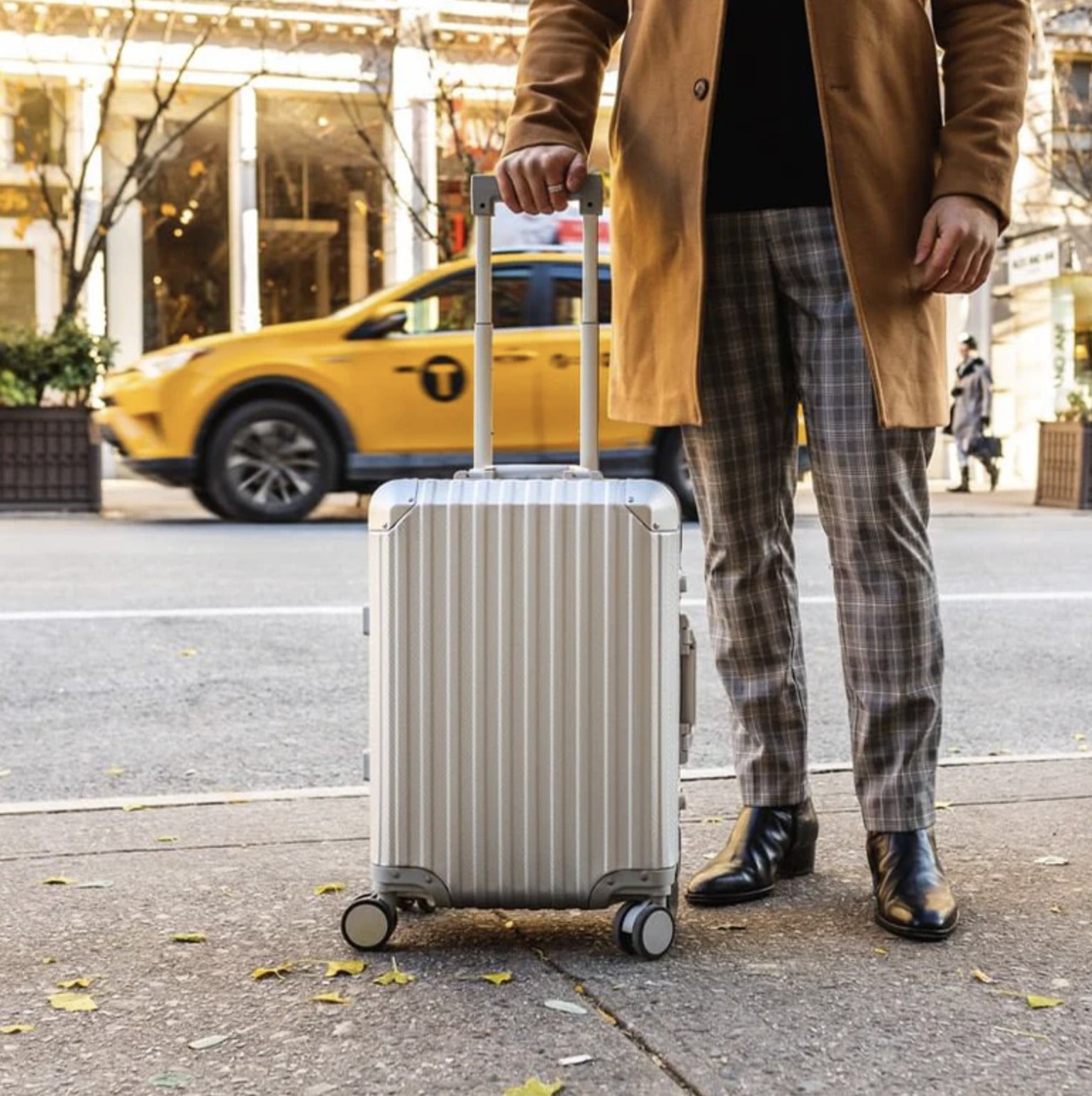Inter Carry-On: Alüminyum Sürüm Altın